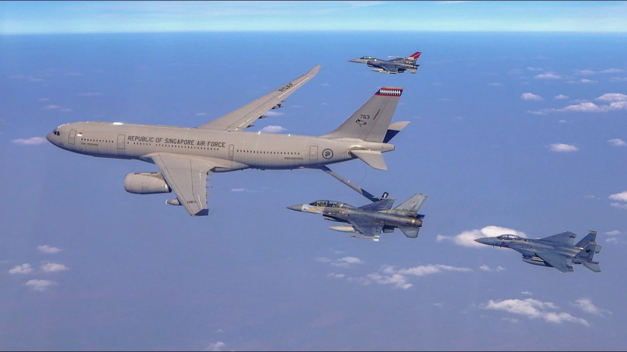 แอร์บัส รับรองระบบเติมเชื้อเพลิงอัตโนมัติบนเครื่องบิน A330 MRTT ทอ. สิงค์โปร