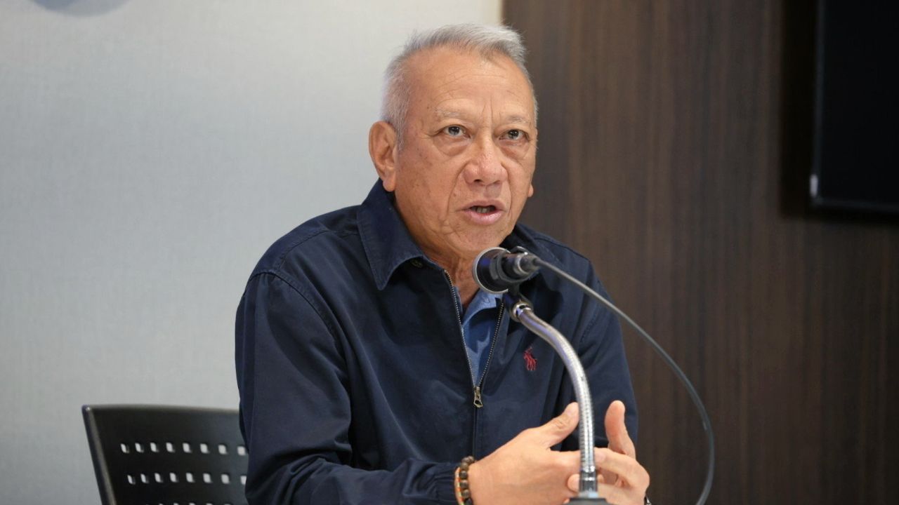 'พิพัฒน์' นัดถก EEC สัปดาห์หน้า ติดตามแผนดันสวนสนุก 'ดิสนีย์แลนด์' ในไทย