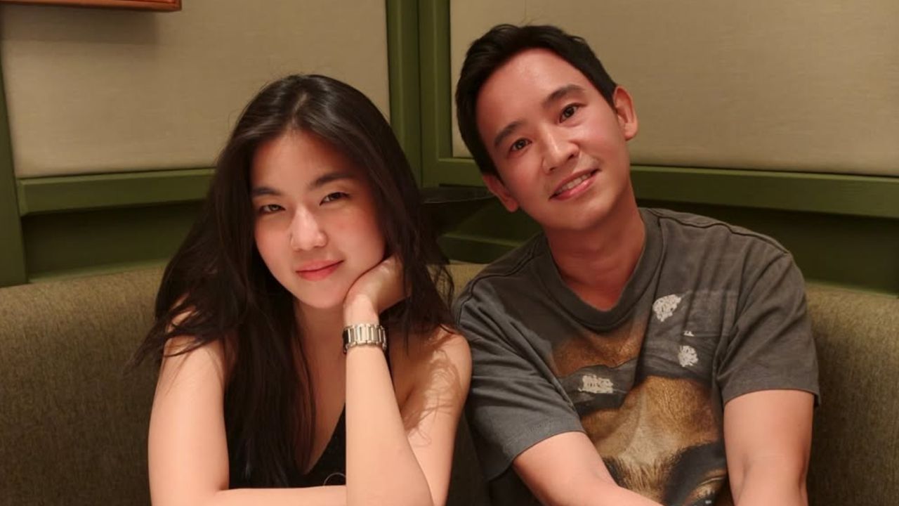 'พิธา' เปิดตัว 'ก้อย อรัชพร' พร้อมกุหลาบช่อโต สุดหวานในวันวาเลนไทน์