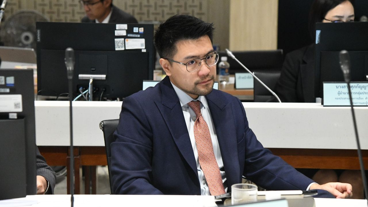 'อัครแสนคีรี' วอนรัฐบาลใหม่ เร่งแก้ปัญหาไฟป่าภูแลนคา จ.ชัยภูมิ ลุกลามแล้ว 5,000 ไร่