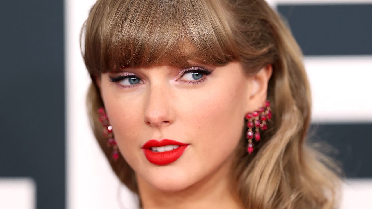 เทย์เลอร์ สวิฟต์ ครองตำแหน่งศิลปินขายดีที่สุดโลกปี 2025 เป็นครั้งที่ 6