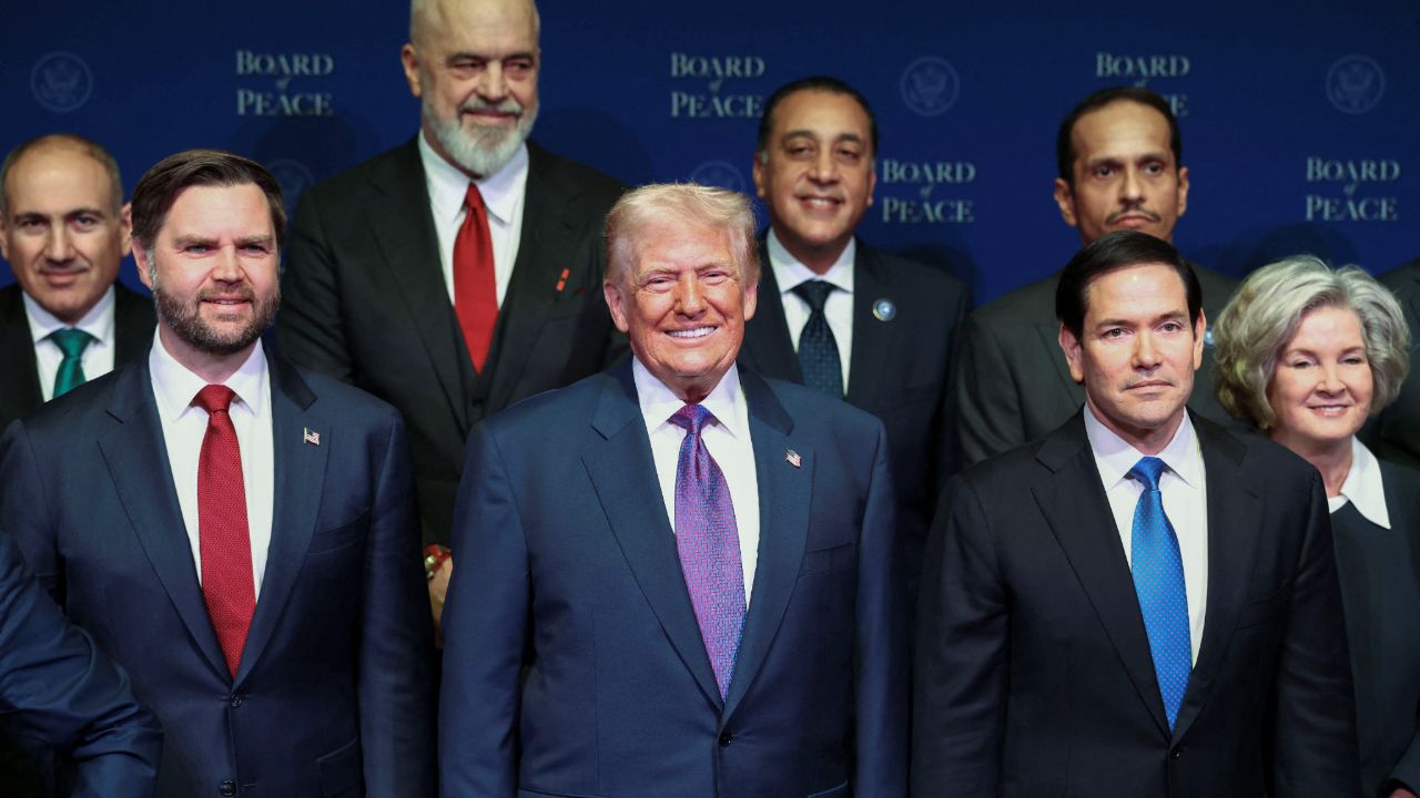 ทรัมป์เปิดฉาก ประชุม 'คกก.สันติภาพ' สัญญามอบเงิน 7 พันล้านช่วยกาซา