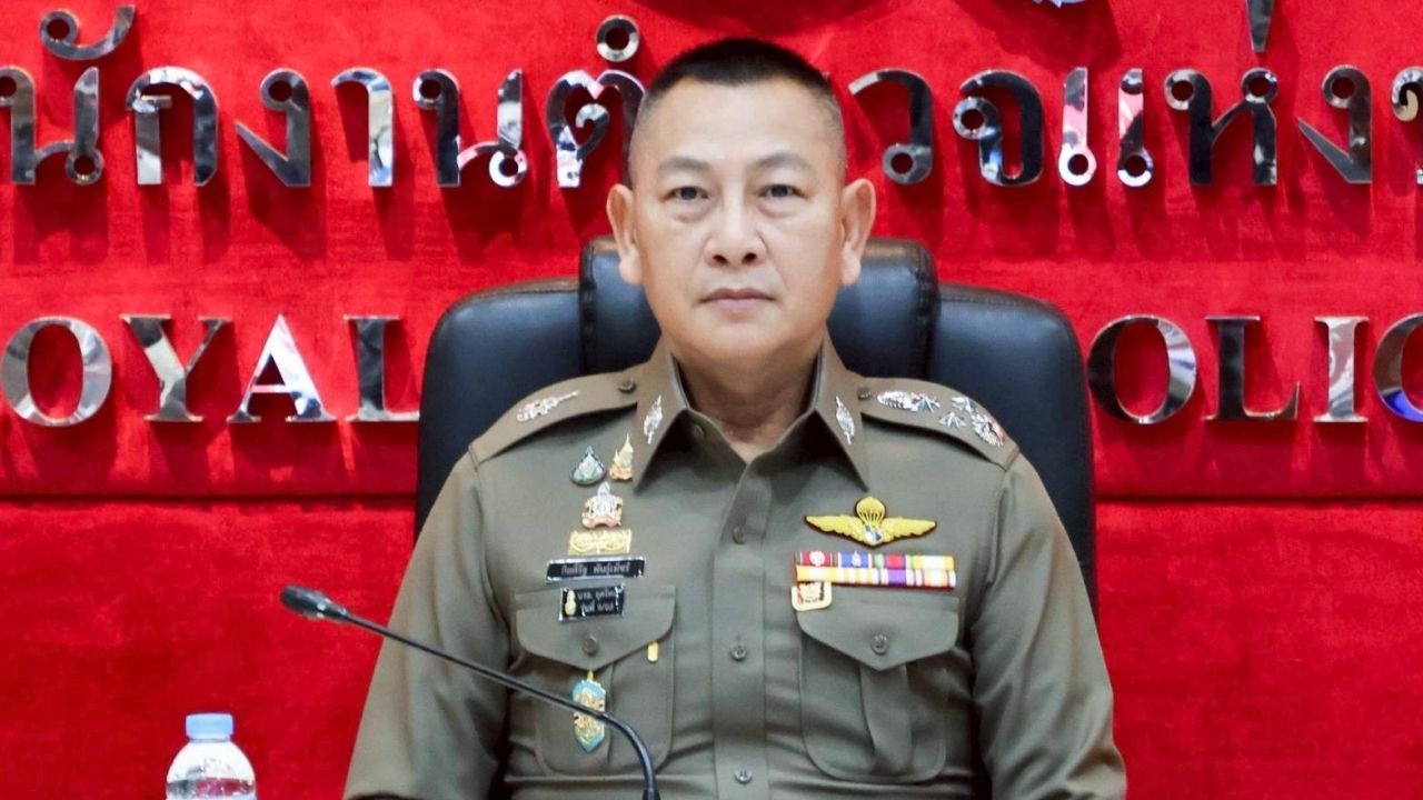 ผบ.ตร. กำชับเร่งสืบสวน ติดตามจับกุมคนร้ายทารุณกรรมสุนัข 'น้องมอลลี่' ในพื้นที่ จ.สงขลา