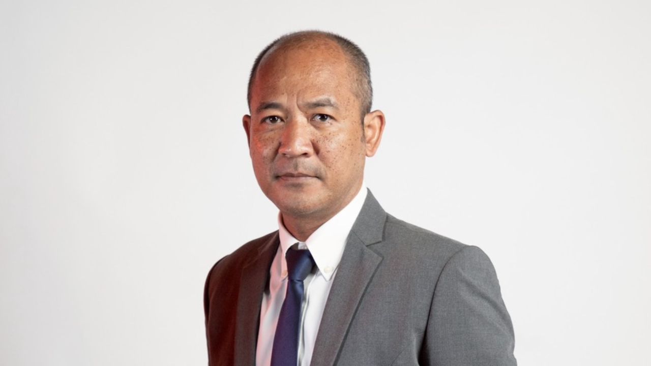'เลขาฯ ติ่ง' เตรียมยกระดับพูดคุย หลัง 'เอกราช' โพสต์ค้าน 'ทนายแจม'