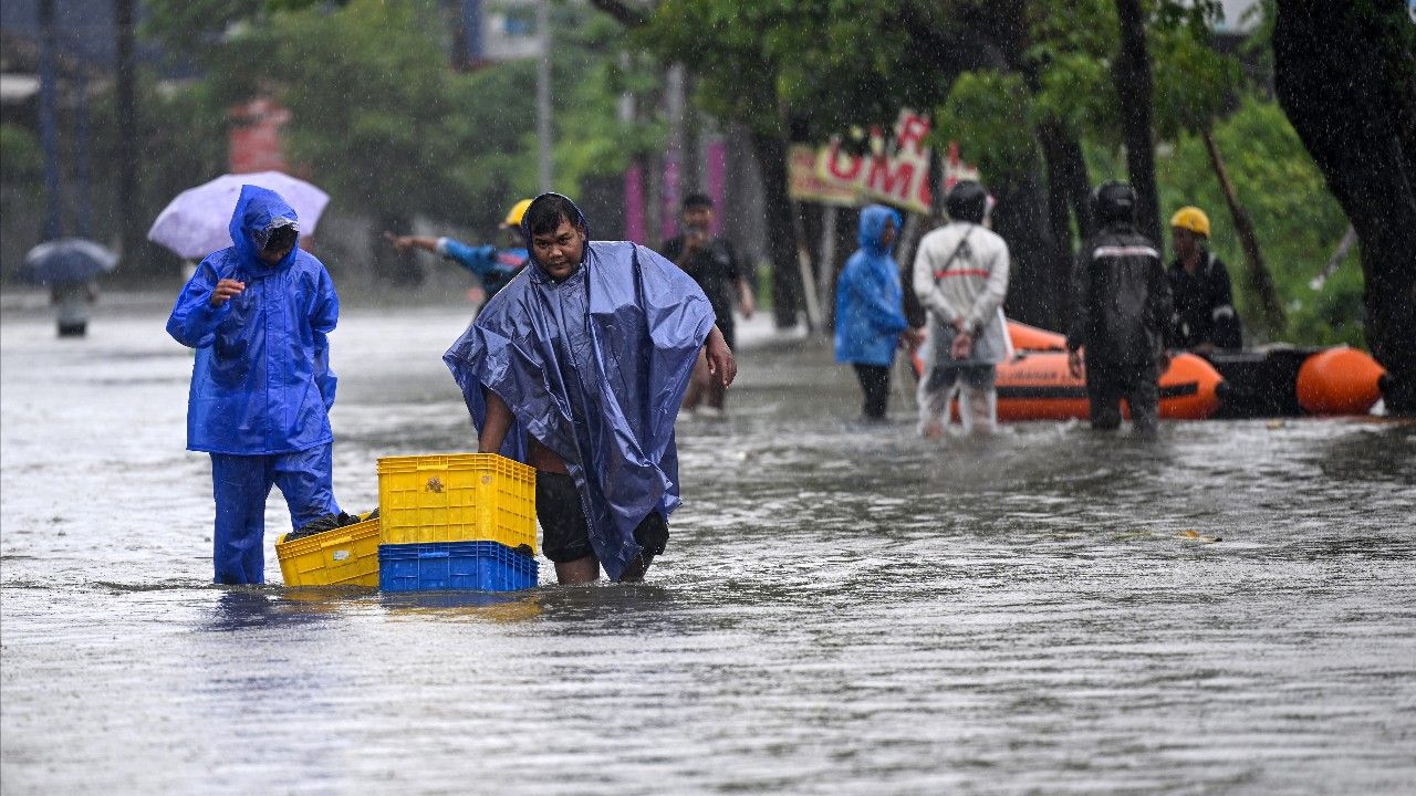 เกาะบาหลีป่วน ฝนตกหนักน้ำท่วมฉับพลัน เร่งอพยพนักท่องเที่ยว
