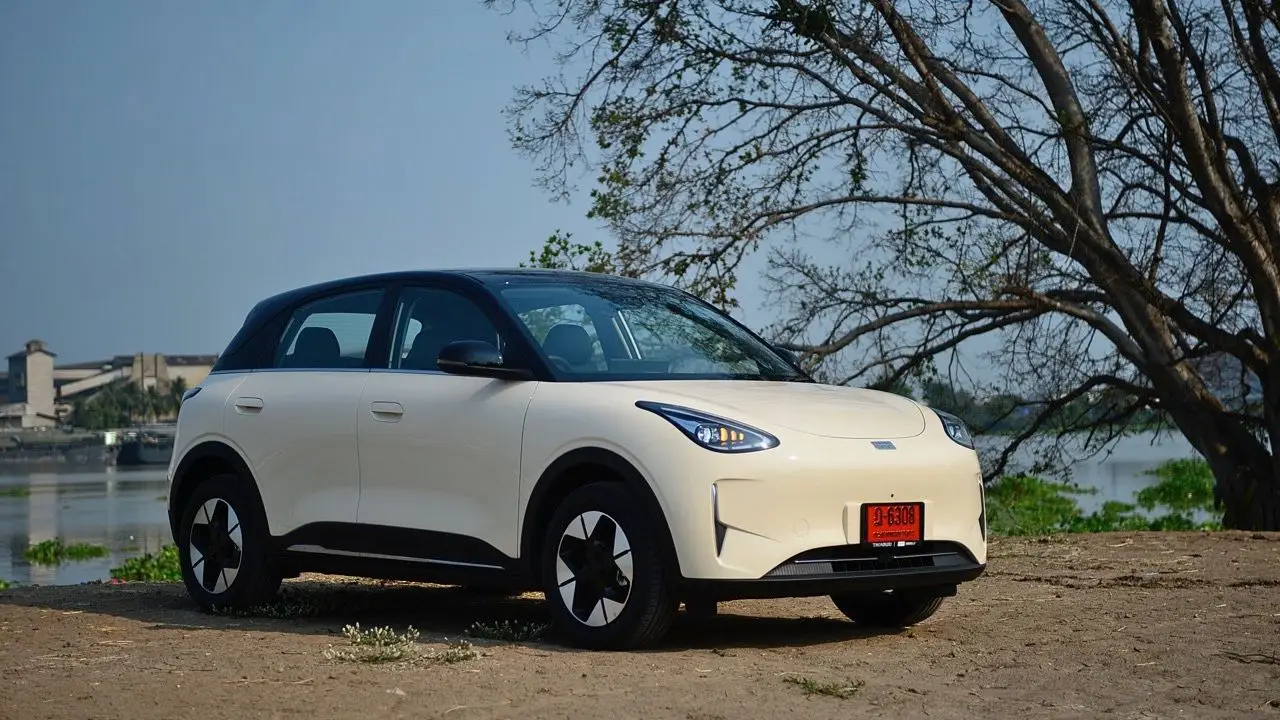 ขายดี! ธนบุรีนอยสเติน ส่งมอบ GEELY EX2 ครบ 2,000 คันแรก