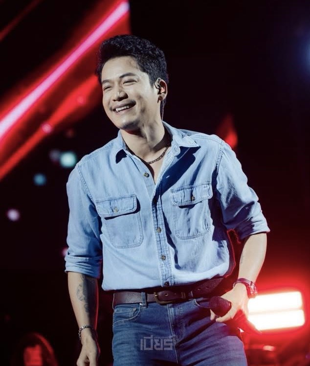 ออร่ามาเต็ม! 'เบียร์ พร้อมพงษ์' ลดน้ำหนักฟิตหุ่นใหม่ งานปังเพลงแรงจนหายเหนื่อย