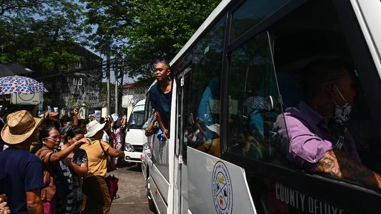 เมียนมาอภัยโทษนักโทษกว่า 7,000 คน คดีหนุน 'กลุ่มก่อการร้าย'
