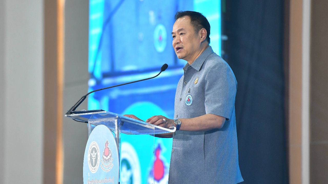 นายกฯ เปิดงานวัน อสม. 2569 หยอดหวานเหมือนเจอคนรักเก่า ชื่นชมนักรบชุดเทาทุ่มเทเสียสละ