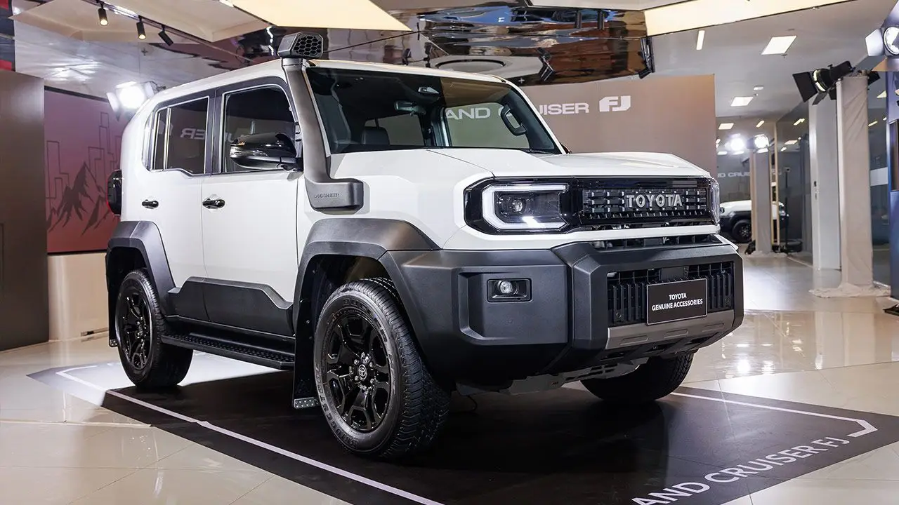 เปิดตัว Toyota Land Cruiser FJ 2026 ราคาในไทย 1.2 ล้าน เครื่องยนต์เบนซิน 2.7 ลิตรปรับจูนใหม่หมด