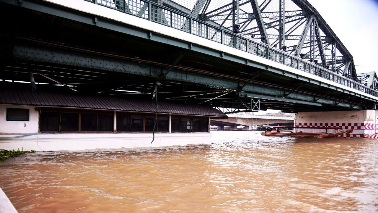 กทม. เตือนเฝ้าระวัง 'น้ำทะเลหนุนสูง' ช่วงวันที่ 21-23 มีนาคม 2569