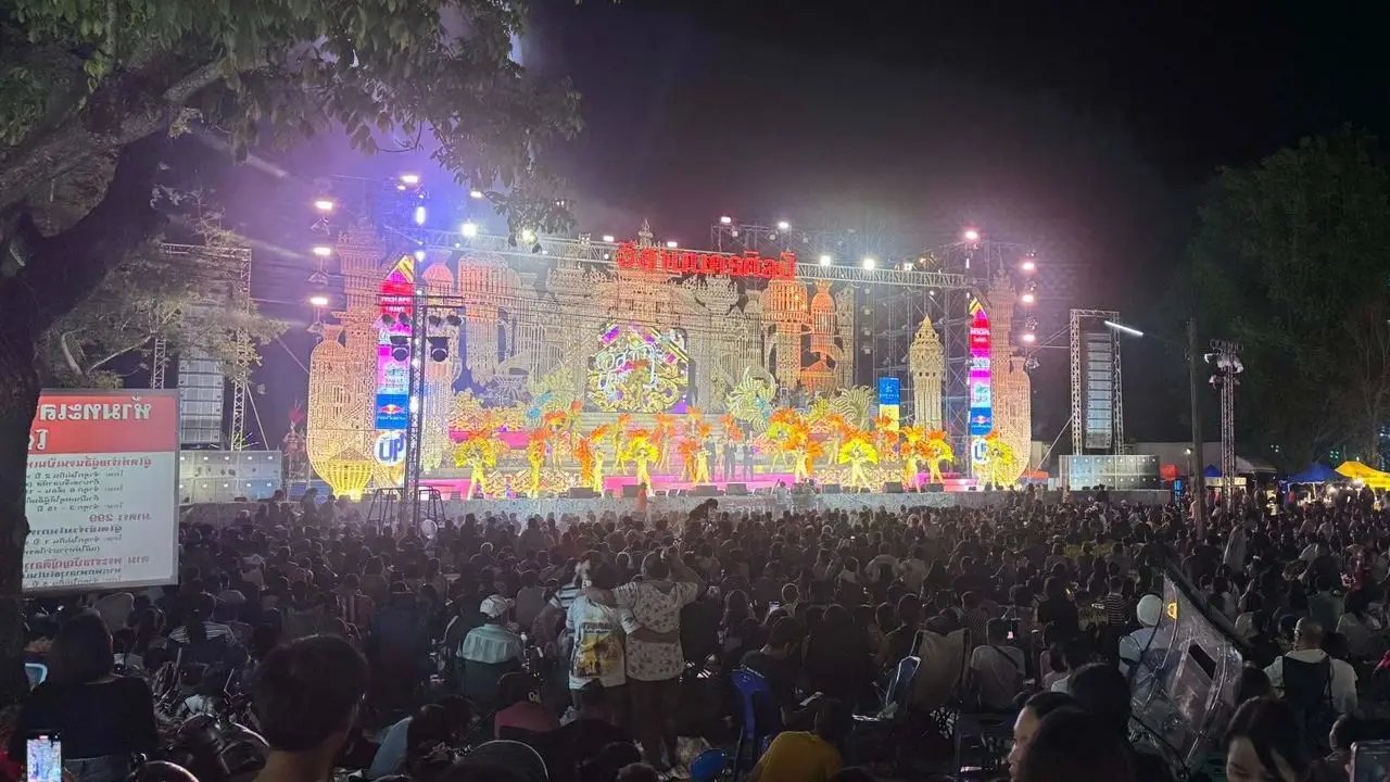 คณะหมอลำ ปรับแผนรับภาวะน้ำมันแพง-ขาดแคลน โอดขึ้นค่าจ้างไม่ได้ เพราะเซ็นสัญญาข้ามปี