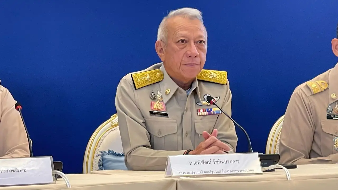 'พิพัฒน์' เผย ไม่พบผู้กักตุนน้ำมันภาคใต้ เร่งส่งดีเซลใช้ภาคขนส่ง หลังถูกขู่หยุดเดินรถ