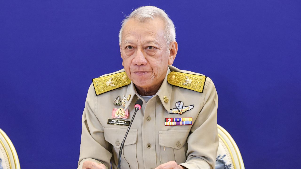 'พิพัฒน์' เผย นายกฯ สั่งสัปดาห์นี้ต้องมีน้ำมันทุกปั๊ม เร่งเคลียร์ปมปั๊มอ้างโควตาหมด