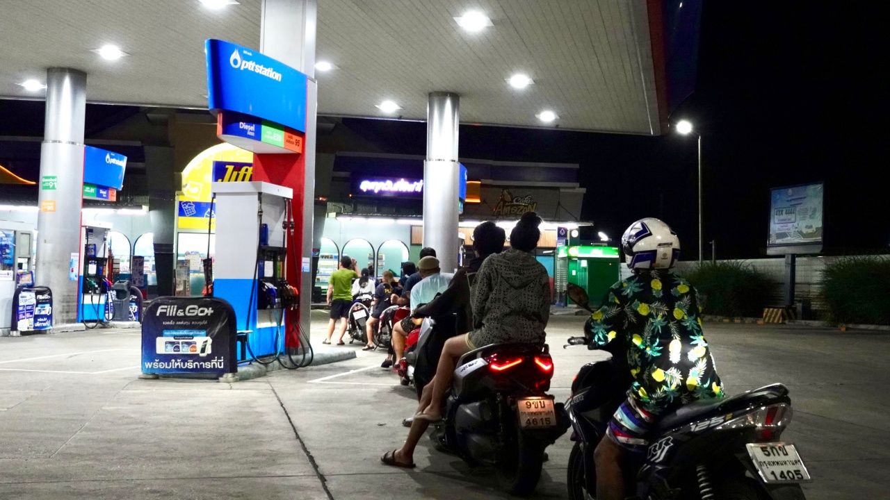 ปตท. บางจาก ประกาศปรับขึ้น 'ราคาน้ำมัน' ทุกชนิด สูงสุด 8 บาท เช็กราคาล่าสุด