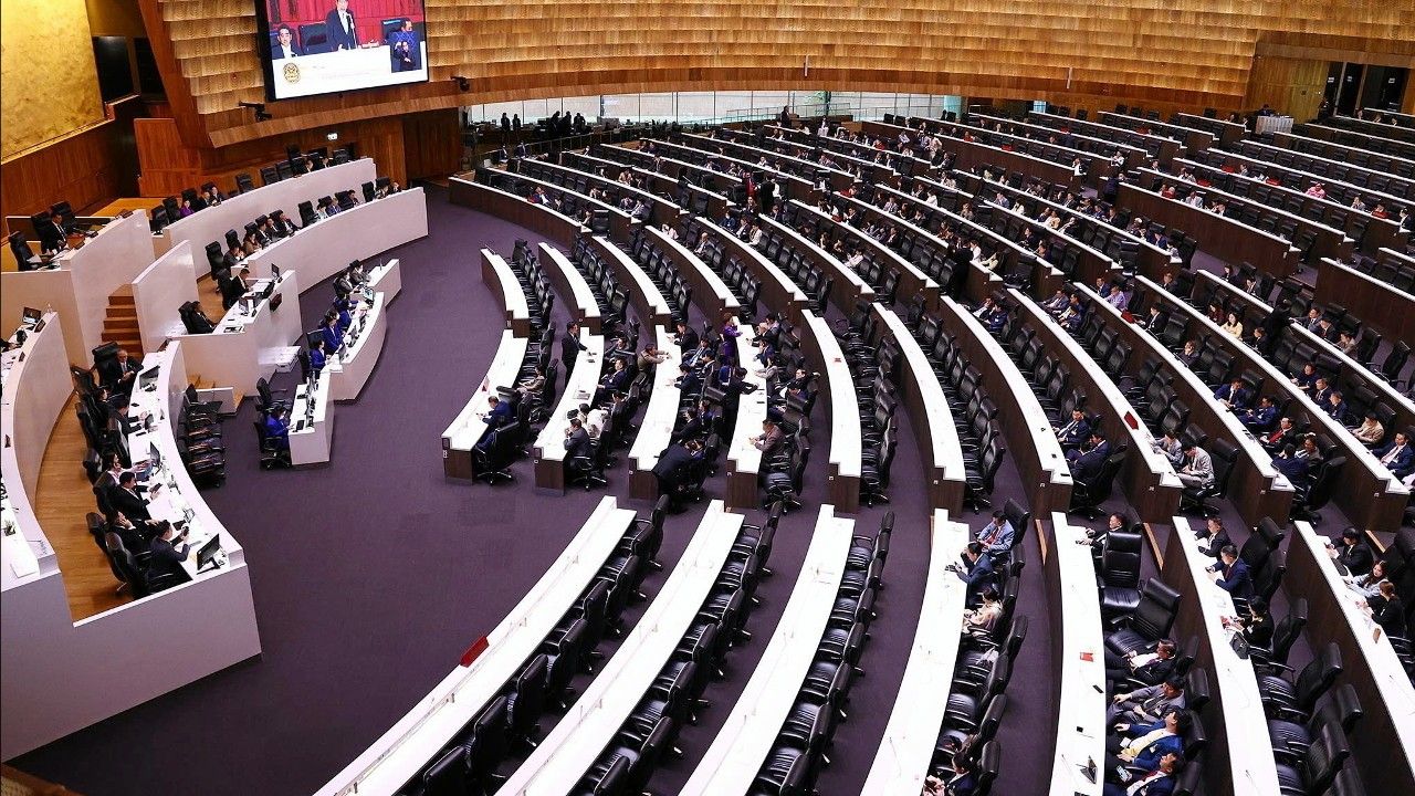 สส. เข้าสภาฯไม่ต้องสวมสูท หลัง 'โสภณ' ออกประกาศหวังช่วยประหยัดพลังงาน