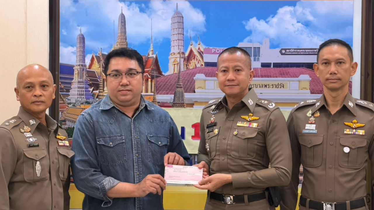 บริษัทค้าทอง โอนเงินผิดบัญชีกว่า 14 ล้านบาท ดีใจ 'ตำรวจ' ช่วยตามคืนได้ทั้งหมด