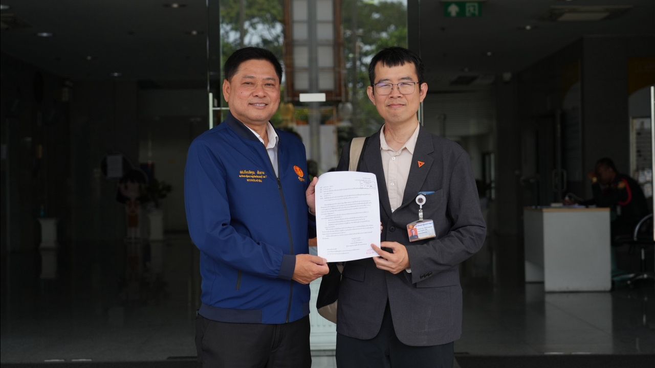 2 สส. พรรคประชาชน เร่งติดตาม 'เพิ่มค่าตอบแทน' ให้พยาบาล หลังสธ. ให้อยู่เวรยาว 12 ชม.