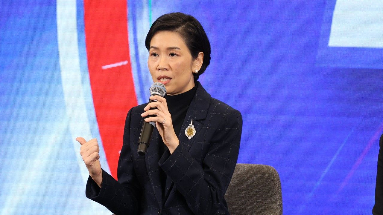 รัฐบาล ขอมั่นใจช่วงสงกรานต์มีน้ำมันเพียงพอ ตรวจสอบสถานะปั๊มได้ทางแอป Fuel-Now