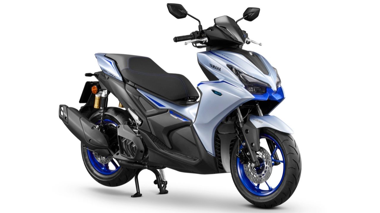 สองล้อเกียร์ออโต้ราคาดี New Yamaha AEROX SP