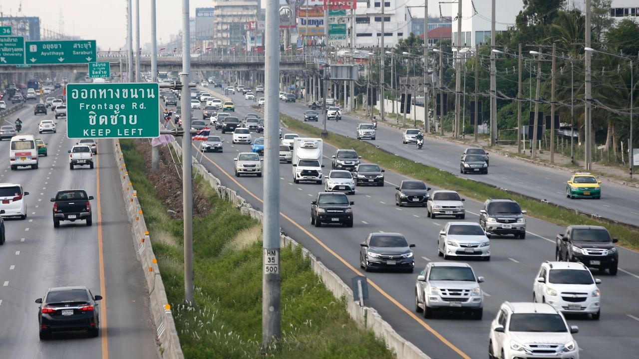 เปิดเส้นทางเลี่ยงรถติด 'สงกรานต์ 2569' สายเหนือ-อีสาน-ใต้-ตะวันออก