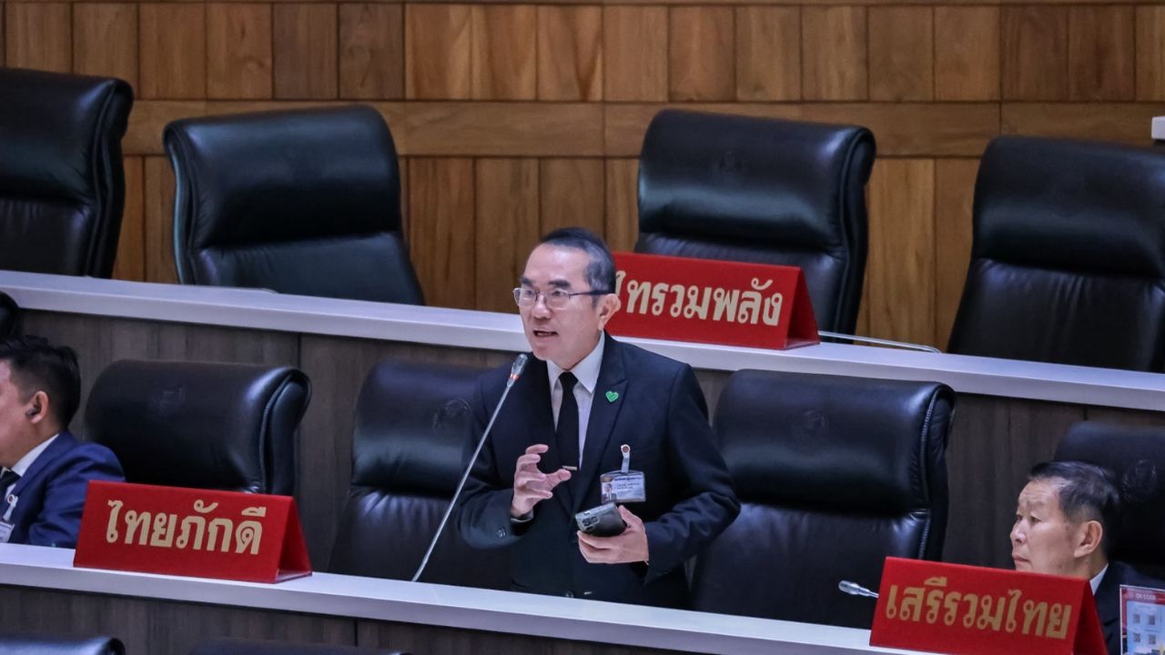 แถลงนโยบายรัฐบาล 'หมอวรงค์' แฉตัวเลขน้ำมันหายจากระบบกว่า 727 ล้านลิตร ชี้มีไอ้โม่งตุนชัวร์