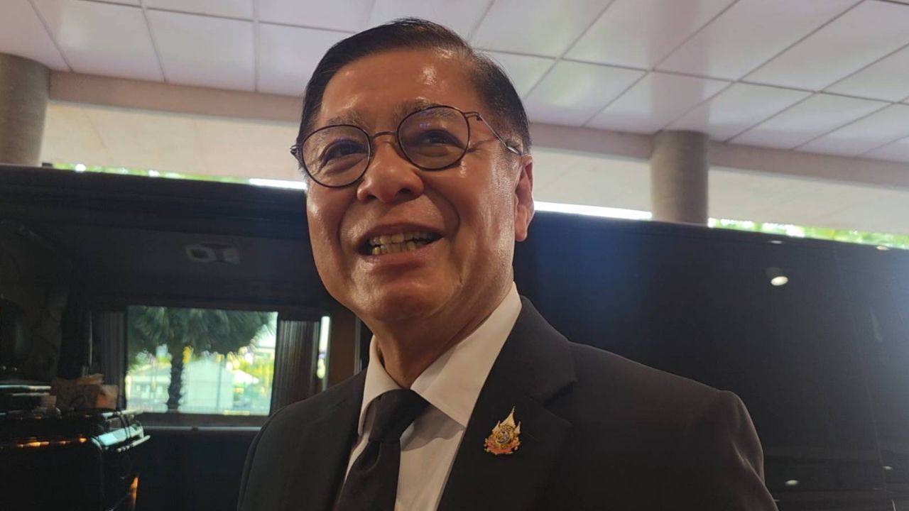 'สีหศักดิ์' ไม่ทราบเรือขนน้ำมันไทยแวะสิงคโปร์ จ่อเจรจาขอผ่านช่องแคบฮอร์มุซ