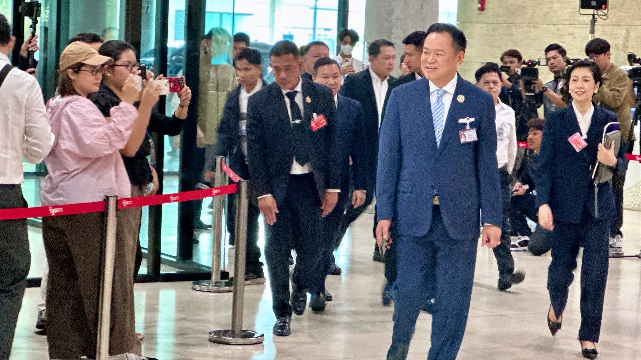 แถลงนโยบายรัฐบาลวันที่ 2 นายกฯ รับภาพรวมอภิปรายวันแรกดี ยังเก็บท่าที หลังงดสัมภาษณ์แล้ว 3 วัน