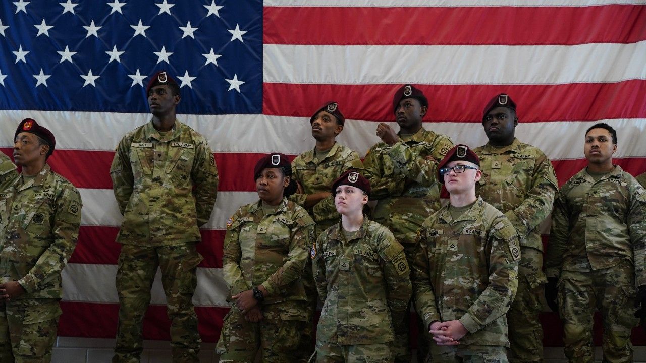 สหรัฐฯ เตรียมปรับระบบ 'ลงทะเบียนเกณฑ์ทหารอัตโนมัติ' สำหรับชายอายุ 18-25 ปี