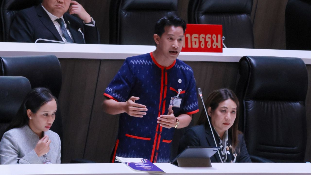 'สิรภพ' แนะรัฐบาลเอาอย่าง 'ธรรมนัส' ใช้ 'กว๊านพะเยาโมเดล' เป็นทางออกฟื้นหนองหาร