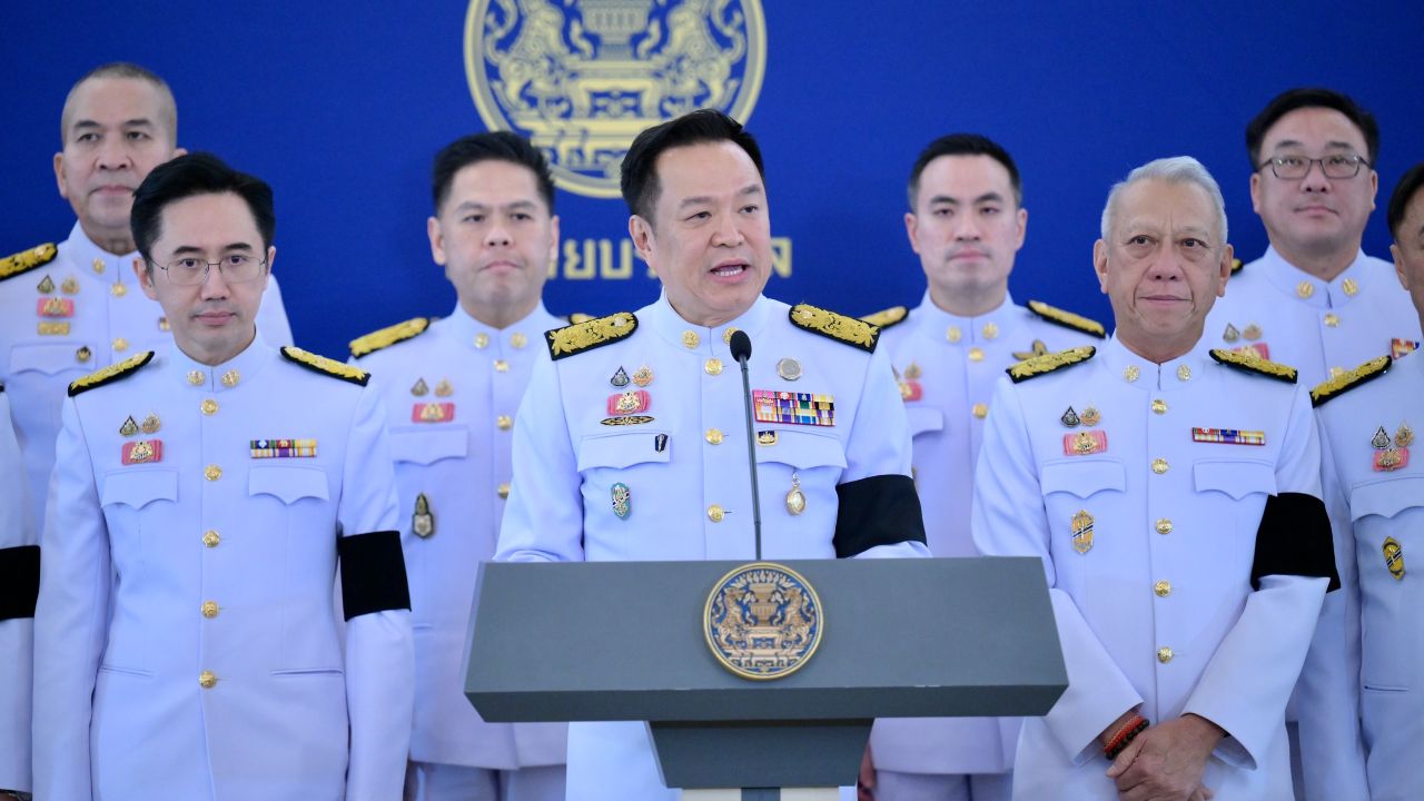 นายกฯ มอบ 'พิพัฒน์' คุมพื้นที่ใต้ทั้งหมด 'ทรงศักดิ์' ภาคอีสาน 'ยศชนัน' ภาคเหนือตอนบน