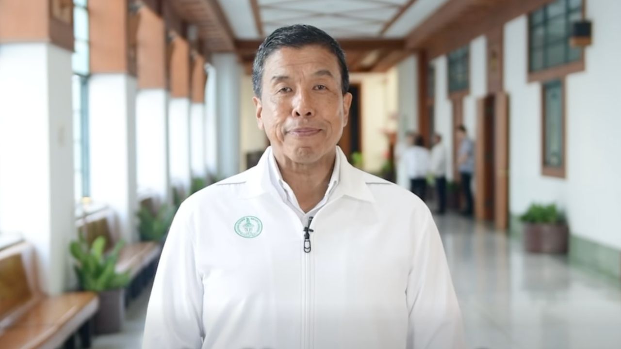 'ชัชชาติ' อวยพรสงกรานต์ ฝากดื่มไม่ขับ เล่นน้ำสร้างสรรค์ ให้กรุงเทพเป็นพื้นที่แห่งมิตรภาพ