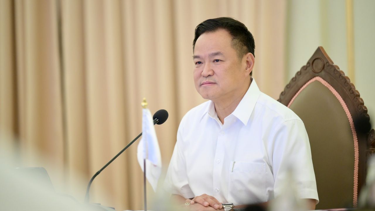 โพล เผย คนหนุนแนวทางปรับโครงสร้างราคาพลังงาน แต่อยากให้รัฐบาลลดภาษีน้ำมันเพิ่ม