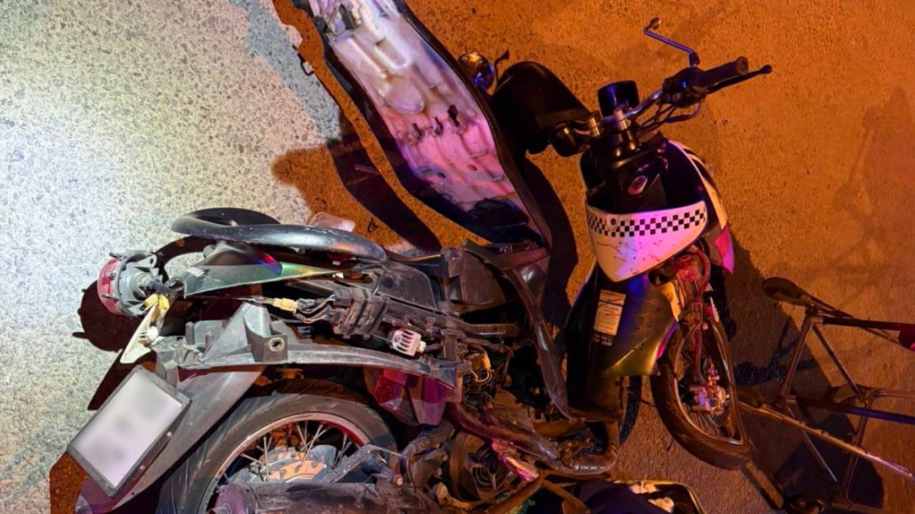 'คนขับกระบะ' มอบตัวแล้ว หลังแซงไม่พ้น ชนสาวท้อง 3 เดือนขาขาดแท้งลูก