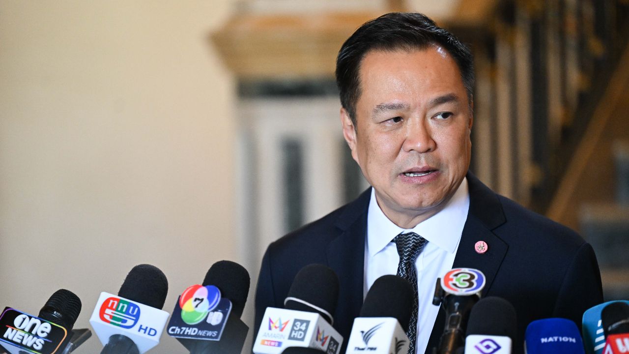 นายกฯ เตรียมลงพื้นที่จังหวัดชายแดนใต้ 17 เม.ย. นี้ หวังสร้างความมั่นใจ ปชช. ขู่ย้าย ขรก.เกียร์ว่าง