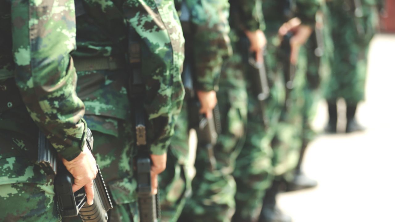 ทบ. สอบแล้ว เป็น 'พลทหาร' ล่วงละเมิดเด็กสาววัย 15 เล่นสงกรานต์ถนนข้าวสาร