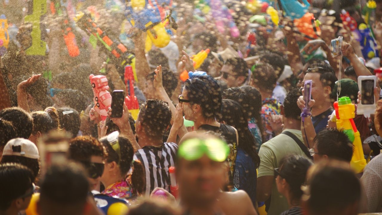 สงกรานต์ 2569 'หาดพัทยา' ครองแชมป์จุดเล่นน้ำ ที่มีการใช้งานดาต้าผ่านมือถือสูงสุด