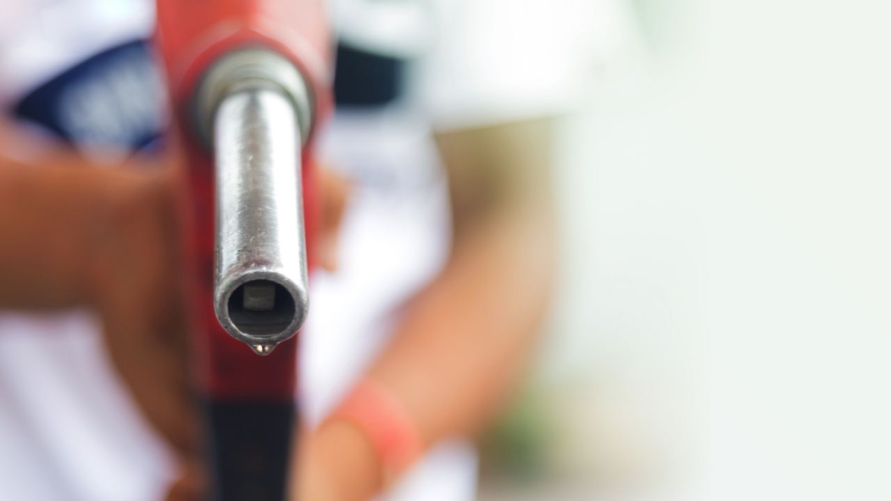 อัปเดตราคาน้ำมันวันนี้ 17 เมษายน 2569 น้ำมันดีเซล น้ำมันเบนซิน ลิตรละเท่าไร