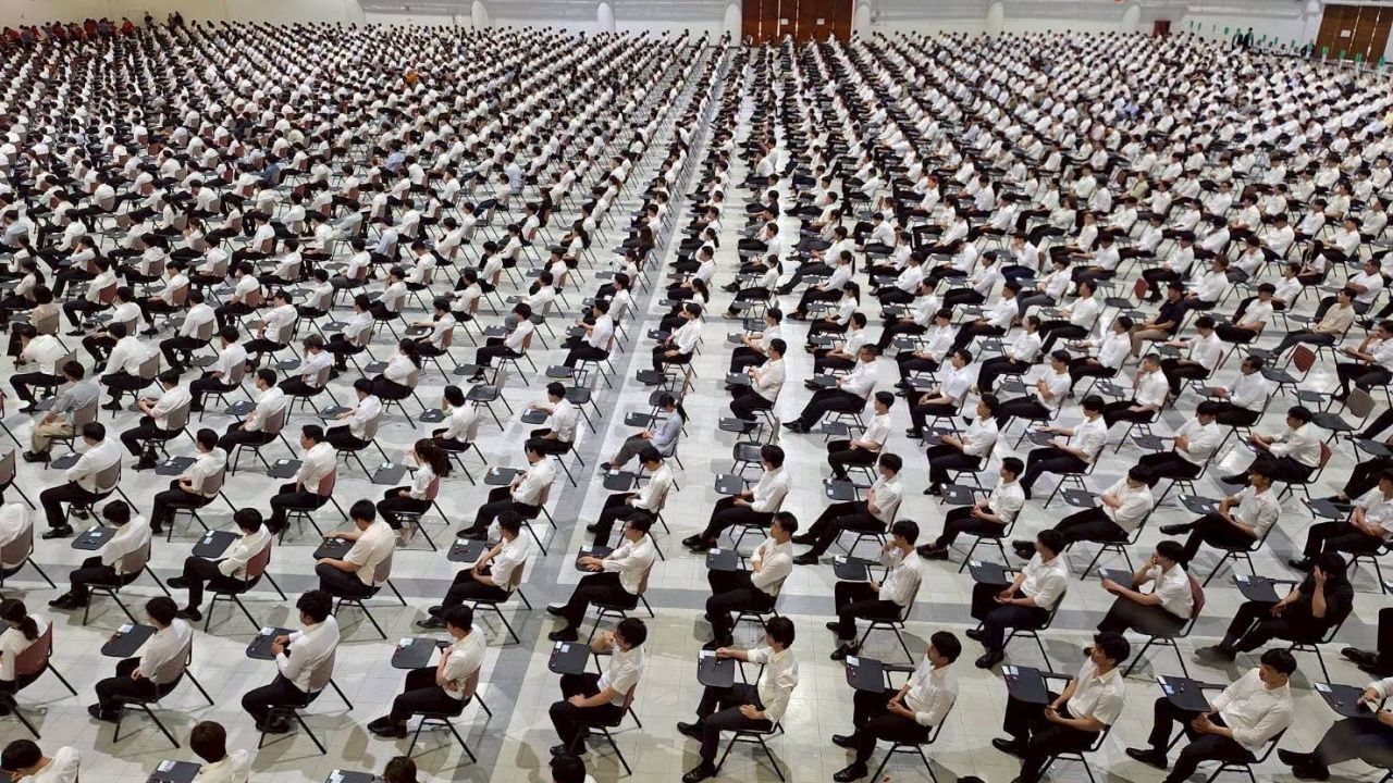 ผู้สมัครแน่นฮอลล์ เข้าสอบ 'Student Pilot' ปี 2026 ของการบินไทย ยอดทะลุ 2,207 คน