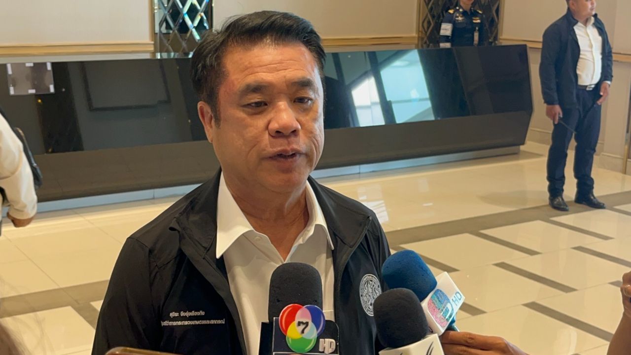 'สุริยะ' เร่งสรุปความต้องการปุ๋ยยูเรีย ก่อนทำหนังสือถึงรัสเซีย คาดหลังลงนาม 3 เดือนปุ๋ยถึงไทย