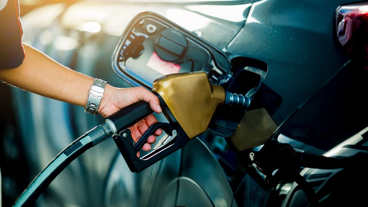 ปตท.- บางจาก ปรับลดราคาน้ำมันดีเซล 1.20 บาท มีผลตี 5 พรุ่งนี้ 21 เมษายน 2569