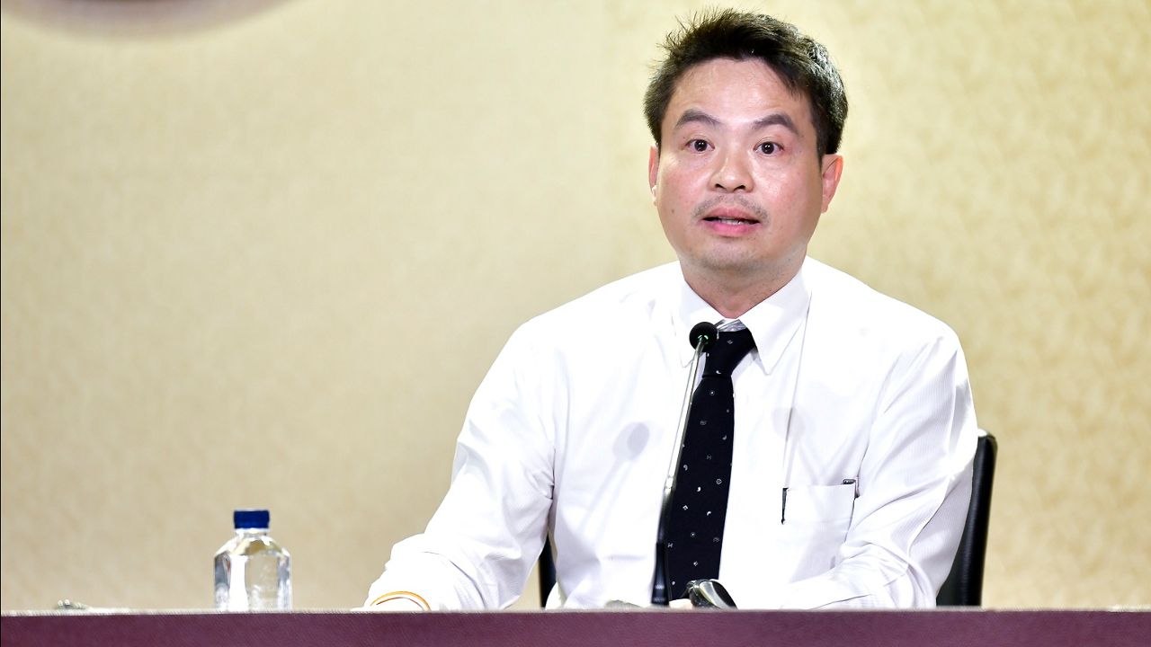 'ภราดร' เผยเหลือช่องว่างทำนโยบายรับวิกฤตได้ 8 แสนล้านบาท