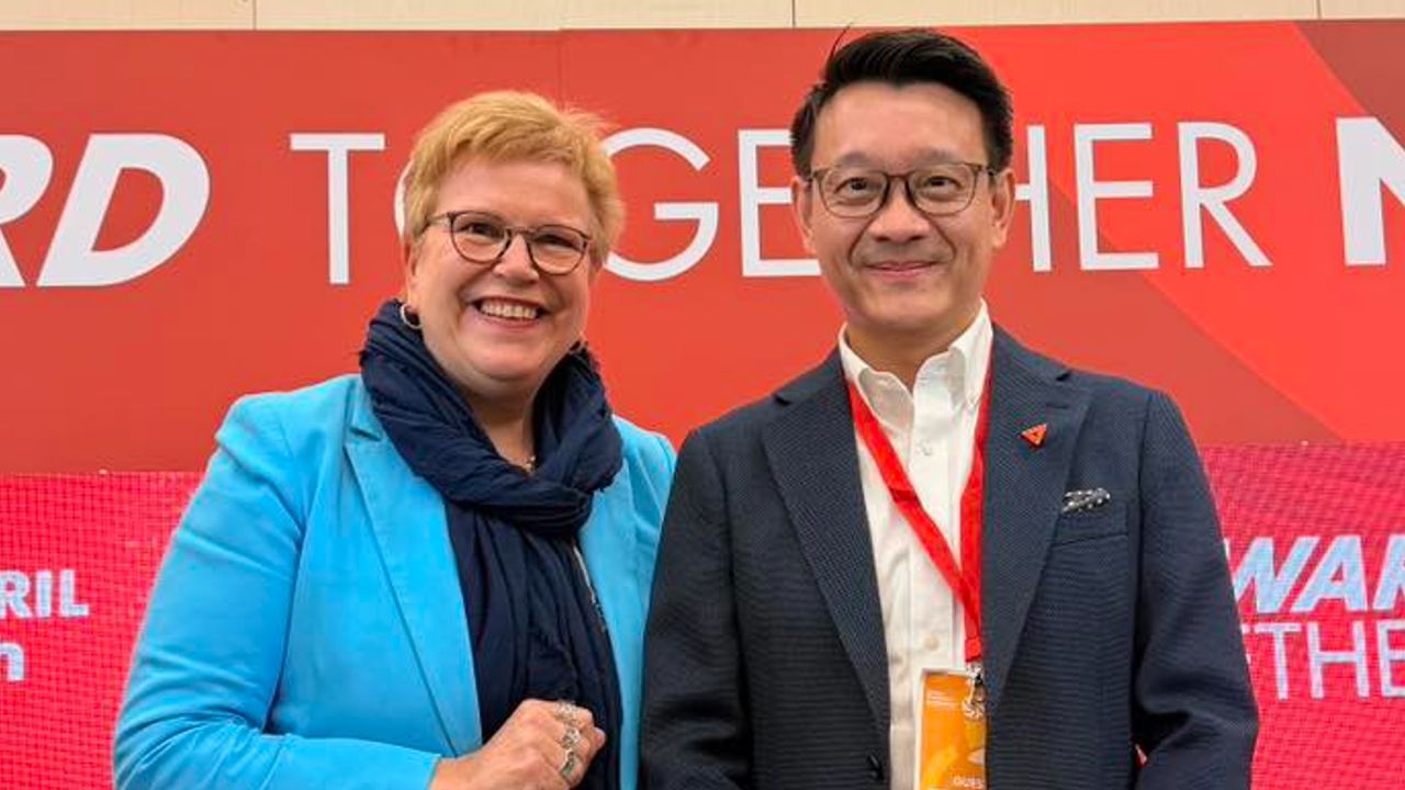 'วีระยุทธ' นำ สส. ปชน. ร่วมงานเวทีความร่วมมือของผู้นำพรรคฝ่ายก้าวหน้า