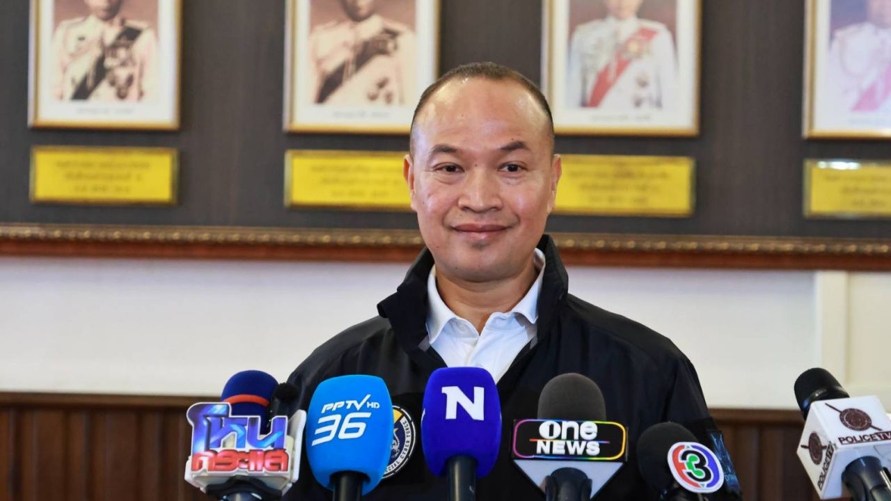 เล็งให้ออกราชการ พ.ต.อ. ร่วมแก๊งรีด ตม. 2.5 ล้าน โฆษก ตร.ให้แยกแยะ ไม่เกี่ยวกับองค์กร