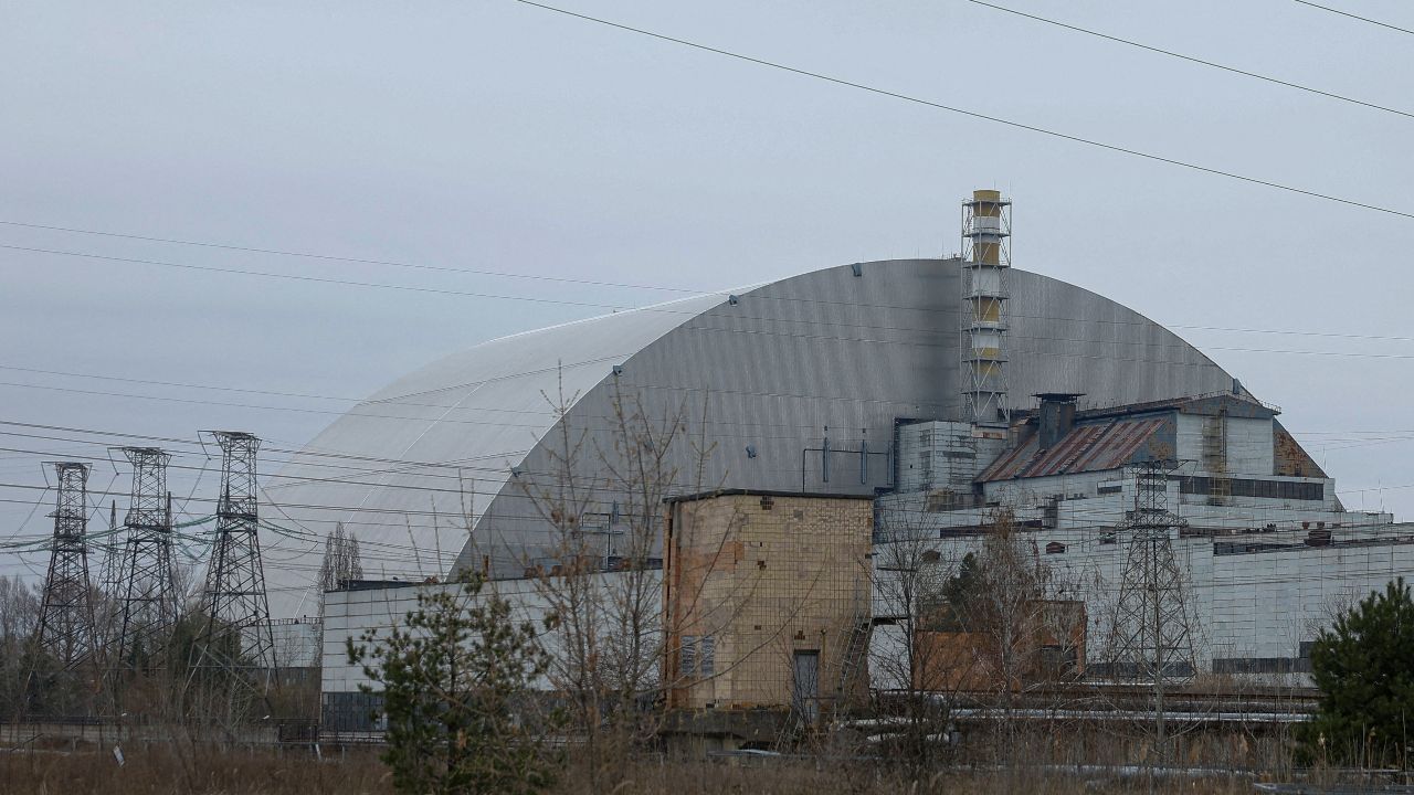 ยูเครนชี้ รัสเซียส่งขีปนาวุธ-โดรน บินเฉียด 'เชอร์โนบิล' หวั่นหายนะนิวเคลียร์ซ้ำรอย