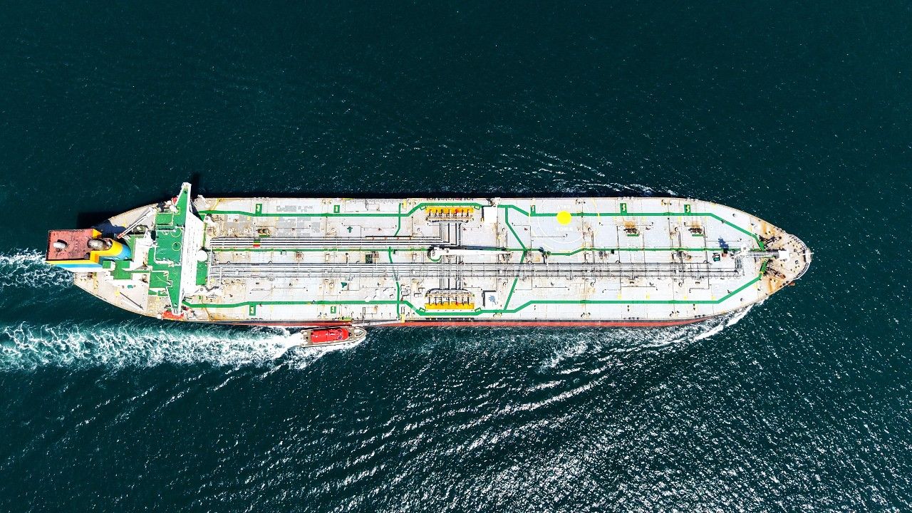 สหรัฐฯ สกัดเรือบรรทุกน้ำมันอิหร่าน 3 ลำในน่านน้ำเอเชีย