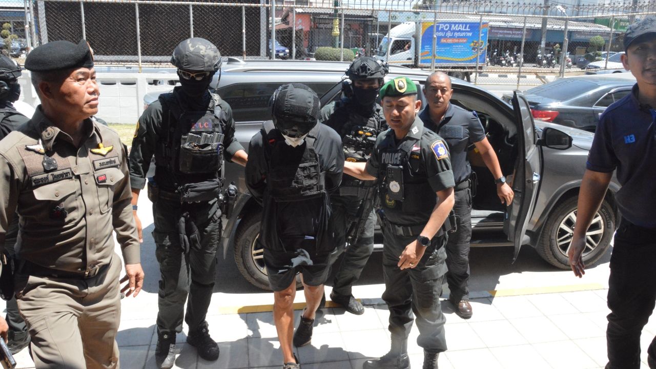 'ร.อ.วิโรจน์' สวมเกราะ ถูกคุมสอบเข้ม ซัดทอดคนบงการยิง สส.กมลศักดิ์