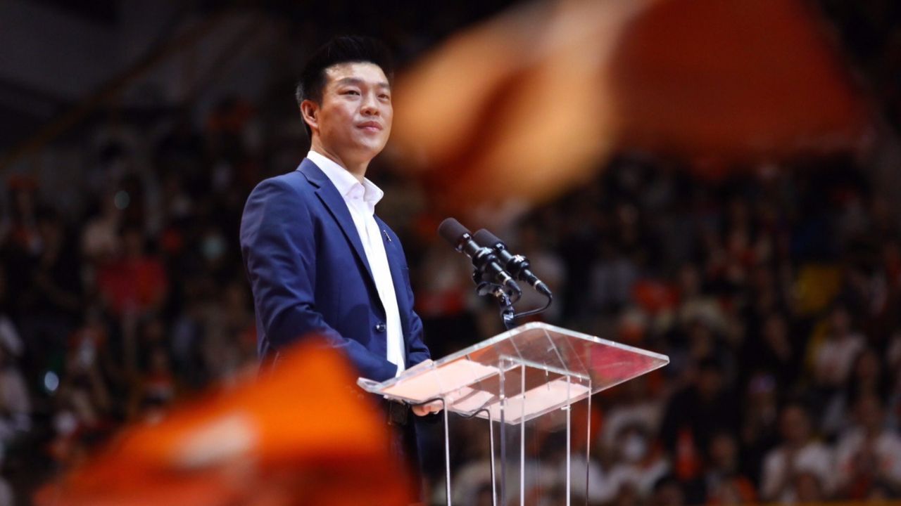 'เท้ง' ชี้ ไม่ว่าศาลฎีกามีคำสั่งแบบใด 10 สส.ปชน. ต้องได้ปฏิบัติหน้าที่ต่อ