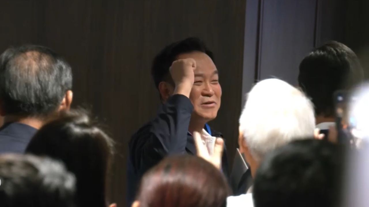 'อนุทิน' เต้นเพลง 'พูดแล้วทำ' ประชุมใหญ่ภูมิใจไทย ย้ำพรรคต้องเป็นปึกแผ่น