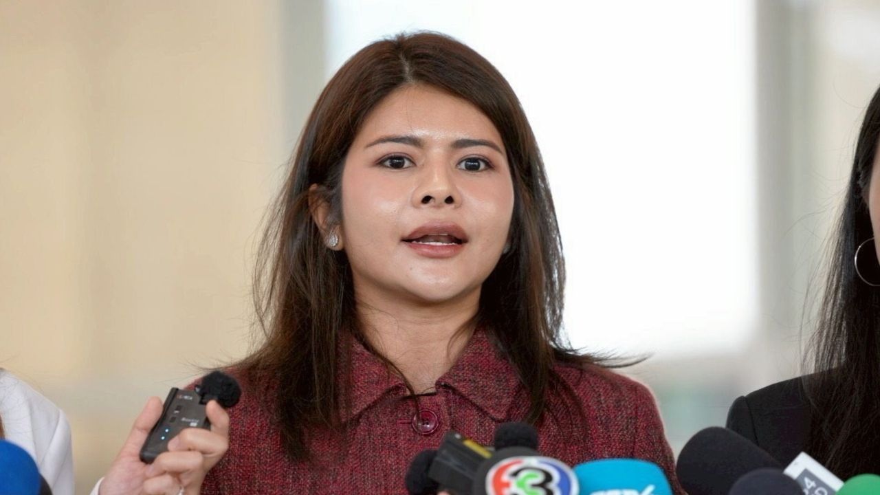 'สส.ลิซ่า' ซัดประเทศไทยไม่ใช่สมบัติใคร อัด 'พิพัฒน์' น่าสงสัยรีบดันโครงการแลนด์บริดจ์